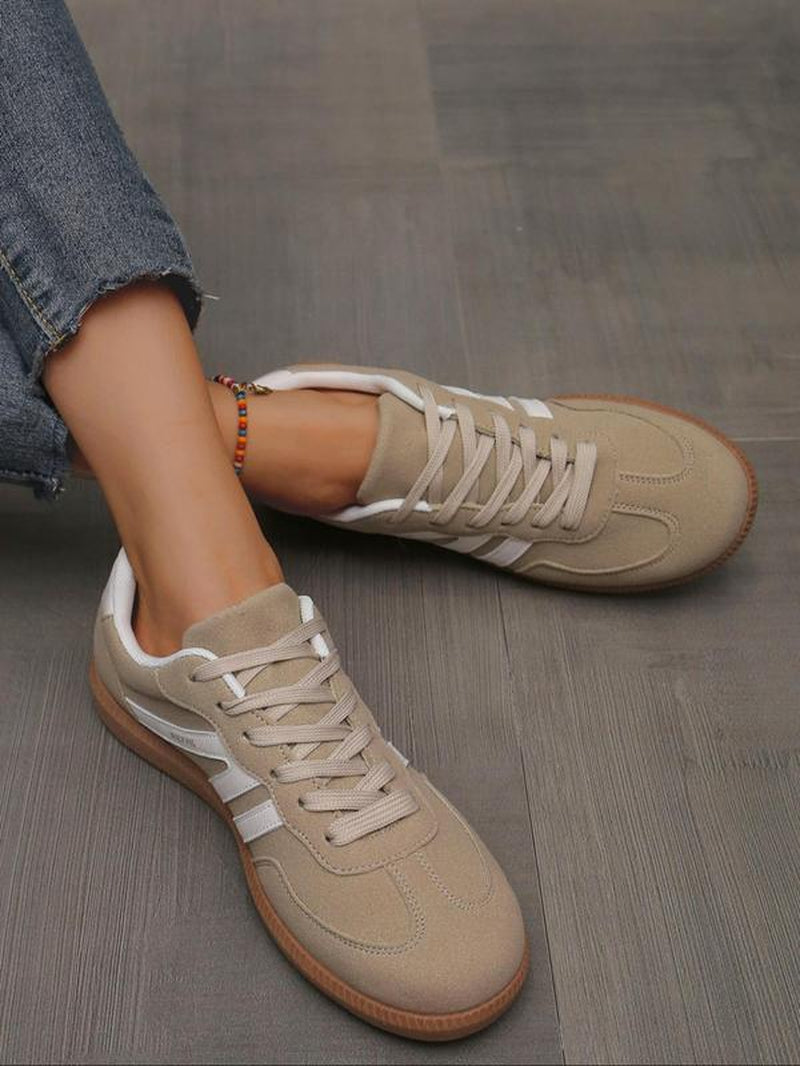 Women'S Fashionable Patchwork Lace up Low Top Sneakers, Casual Comfortable Sports Shoes for Daily Wear, Female All-Match round Toe Shoes for Women & Girls